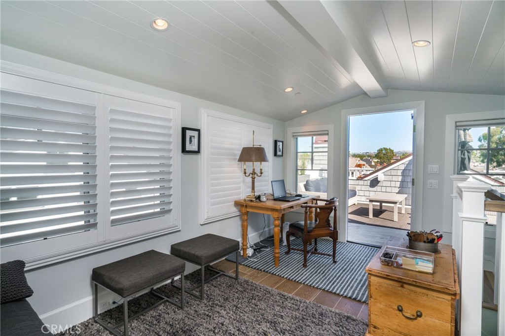 217 Coral Avenue, Newport Beach CA 92662 - photo 33