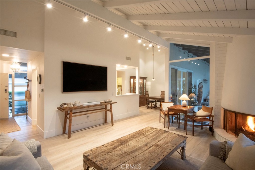 2170 Vista Entrada, Newport Beach CA 92660 - photo 7