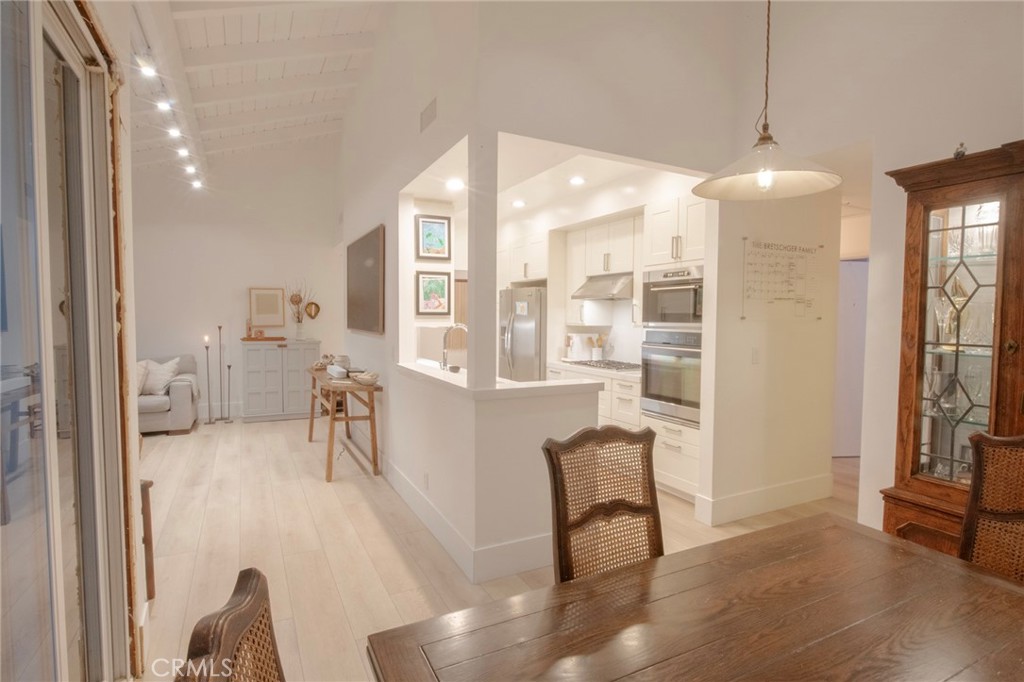 2170 Vista Entrada, Newport Beach CA 92660 - photo 11