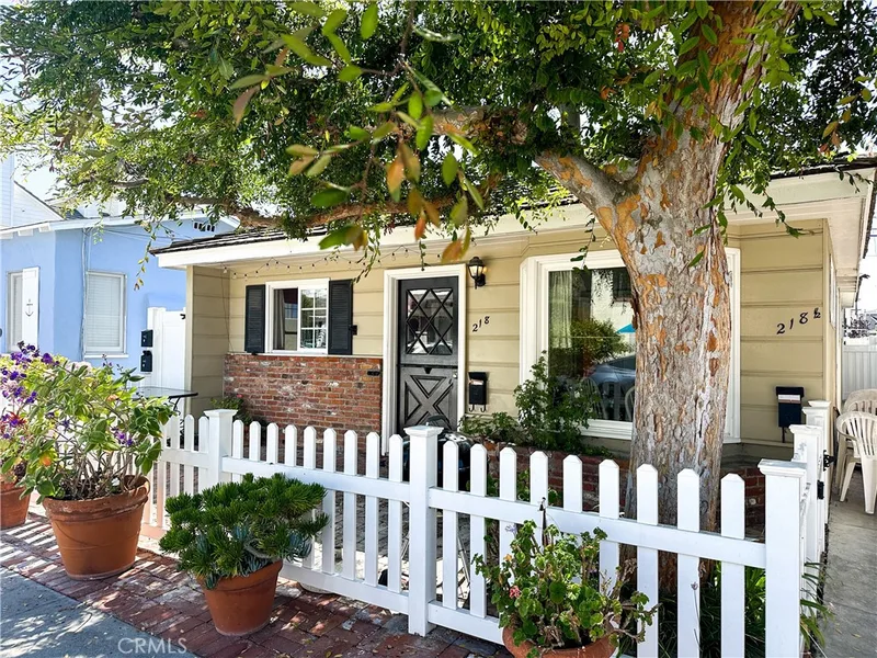 218 Agate Avenue Front, Newport Beach