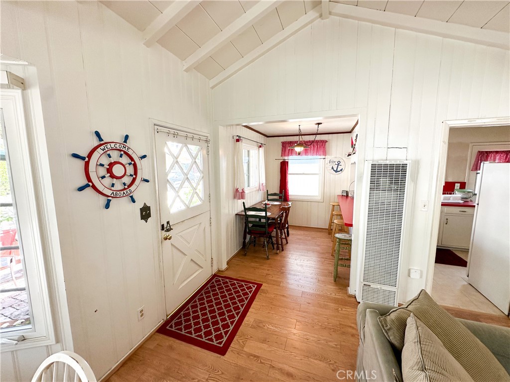 218 Agate Avenue Front, Newport Beach CA 92662 - photo 5