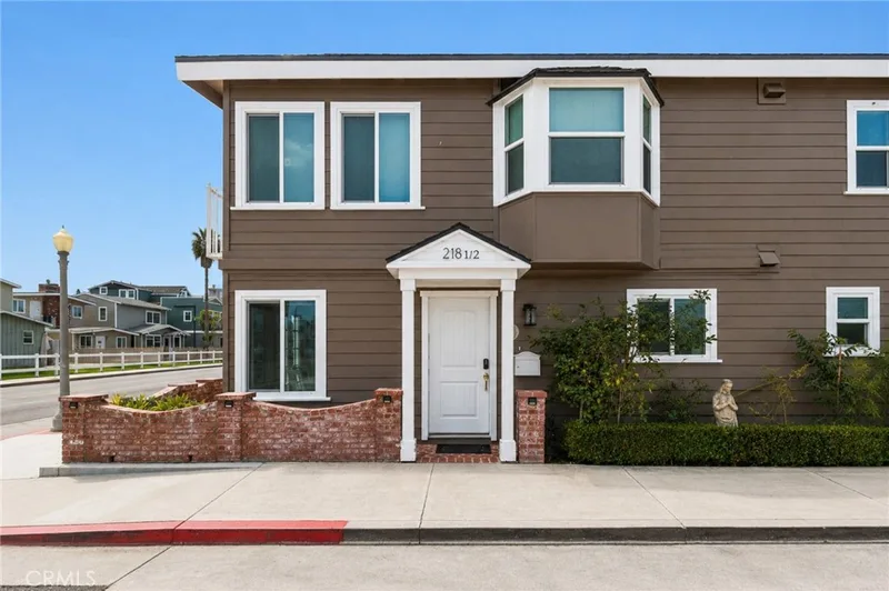 218 E Balboa 1/2, Newport Beach