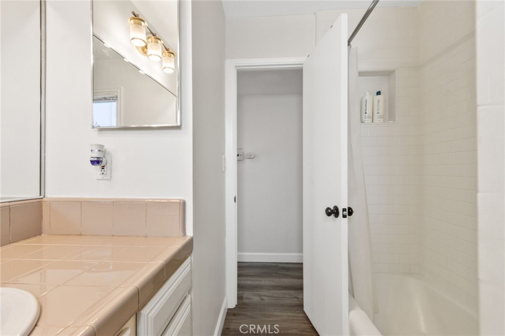 218 E Balboa 1/2, Newport Beach CA 92661 - photo 20