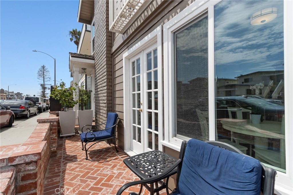 218 E Balboa 1/2, Newport Beach CA 92661 - photo 22