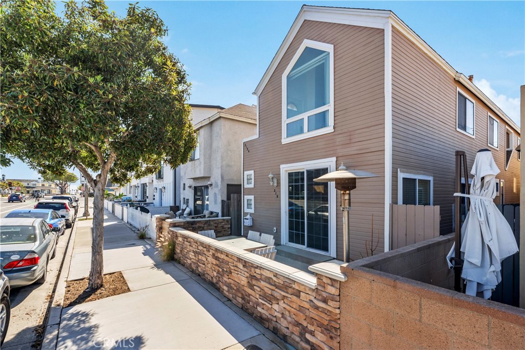219 32nd Street, Newport Beach CA 92663 - photo 2