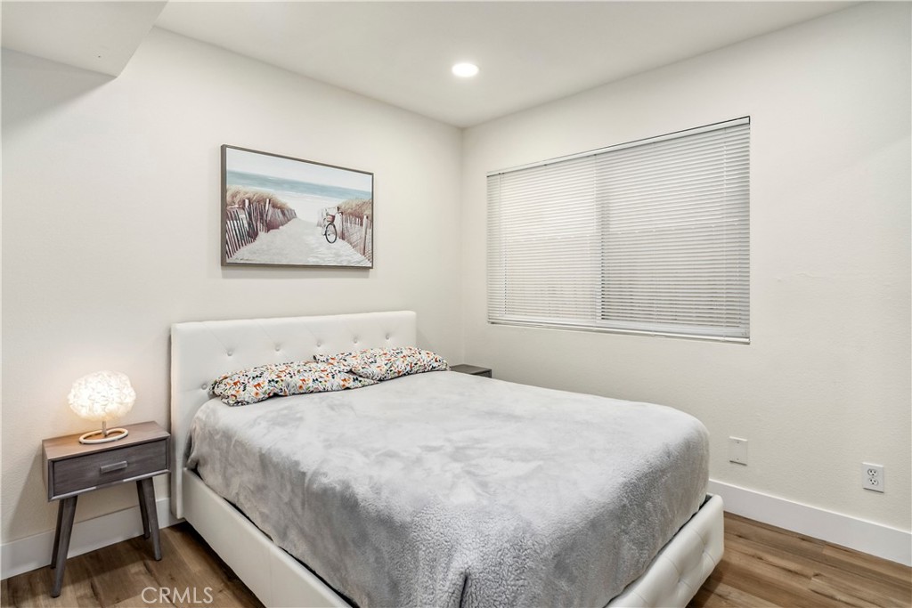 Lower Unit - 219 32nd Street, Newport Beach CA 92663 - photo 13