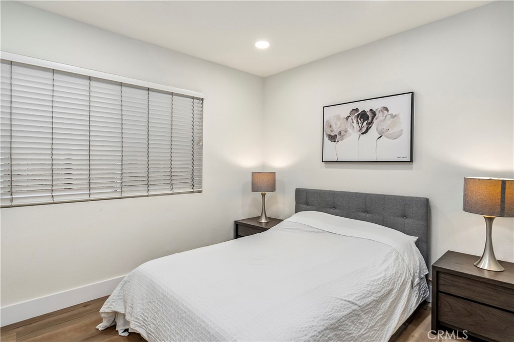Lower Unit - 219 32nd Street, Newport Beach CA 92663 - photo 14