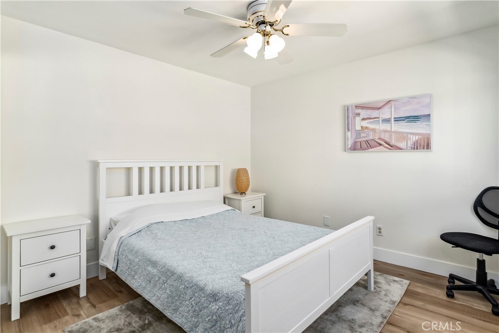 Lower Unit - 219 32nd Street, Newport Beach CA 92663 - photo 18