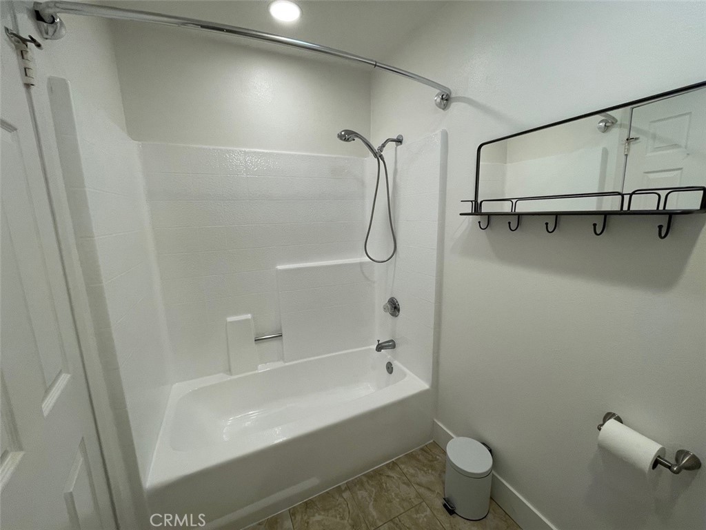 Upper Unit - 219 32nd Street, Newport Beach CA 92663 - photo 28