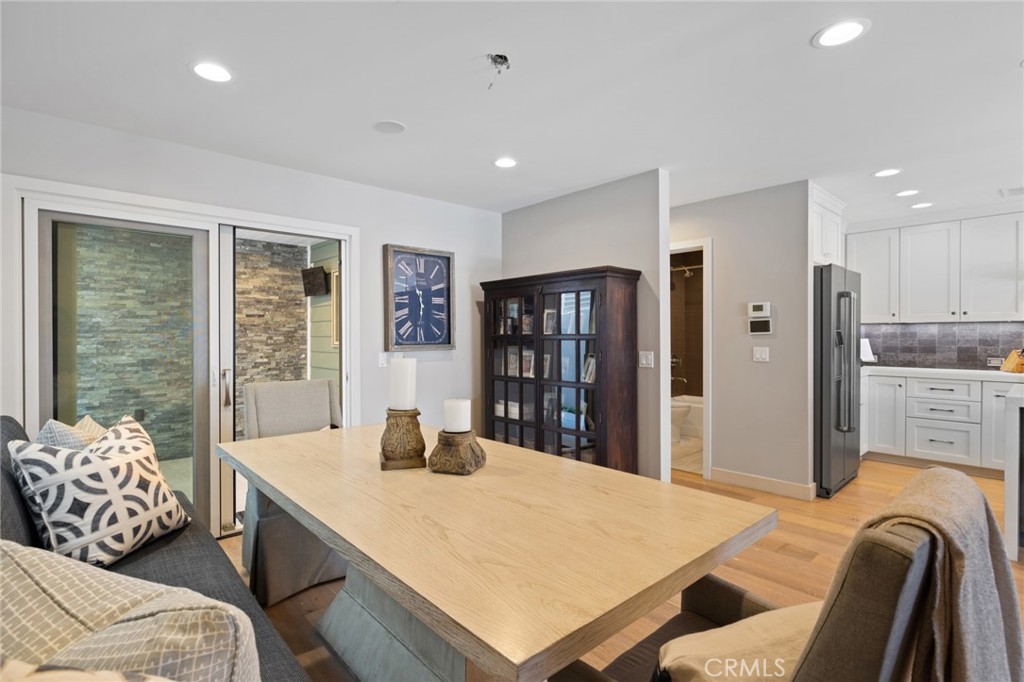 219 Diamond Avenue, Newport Beach CA 92662 - photo 12