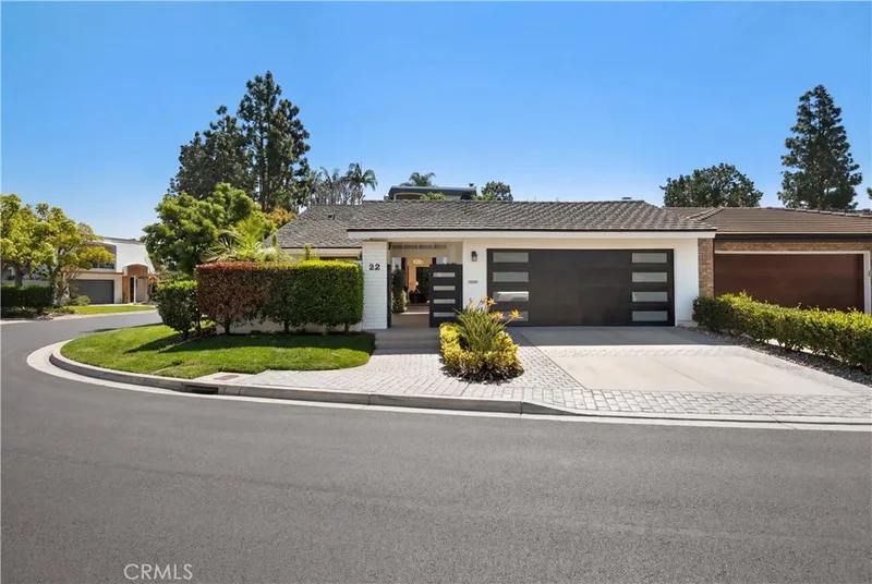 22 Rue Cannes, Newport Beach, CA 92660