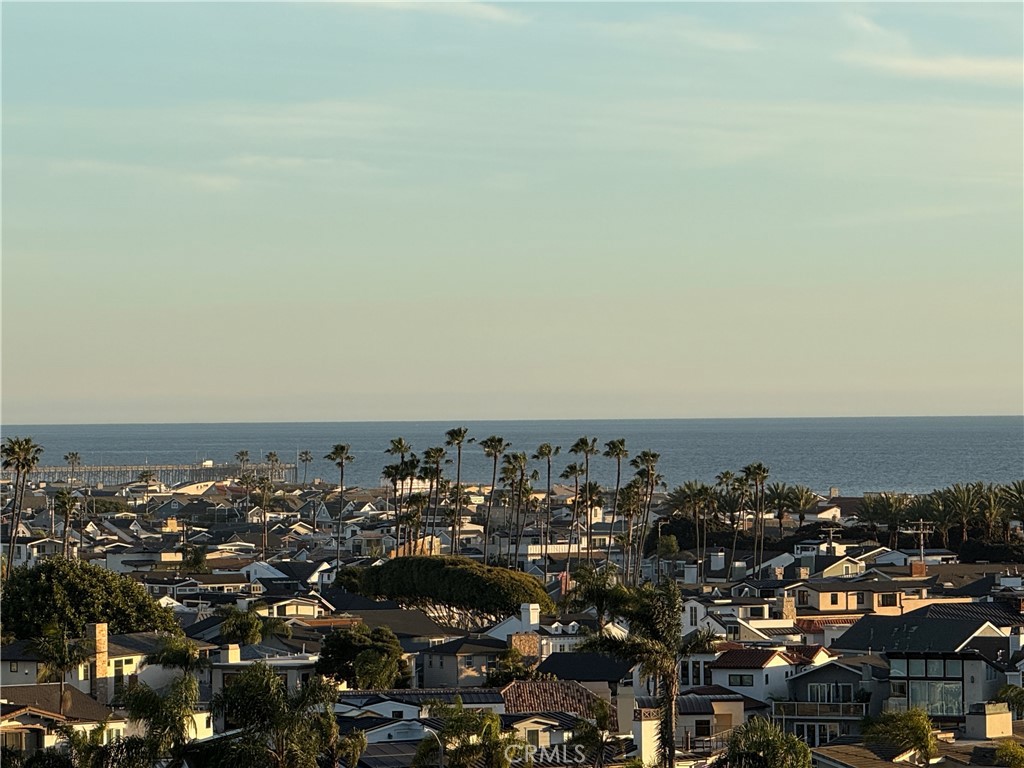 220 Nice 110, Newport Beach CA 92663 - photo 1