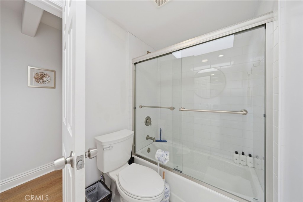 Unit A: Bathroom shower - 2202 W Oceanfront, Newport Beach CA 92663 - photo 12