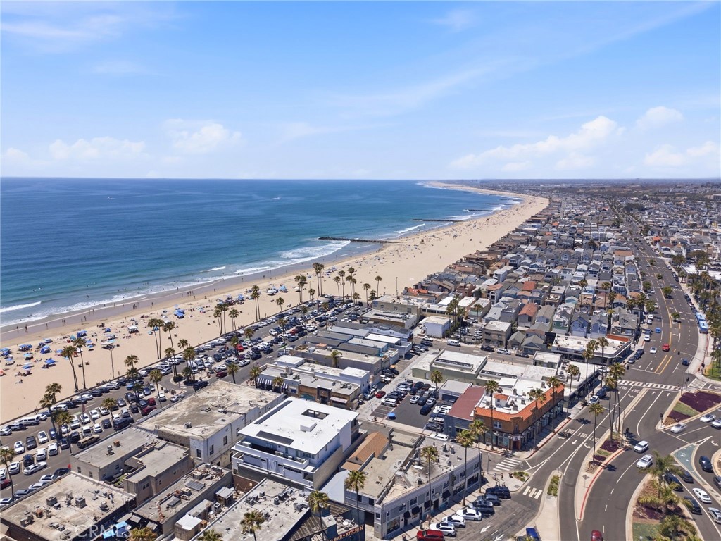 Coastal Drone view of the surrounding property area - 2202 W Oceanfront, Newport Beach CA 92663 - photo 15