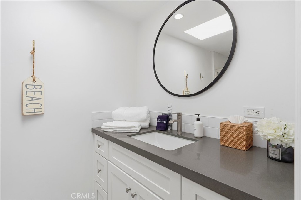 2202 W Oceanfront, Newport Beach CA 92663 - photo 13