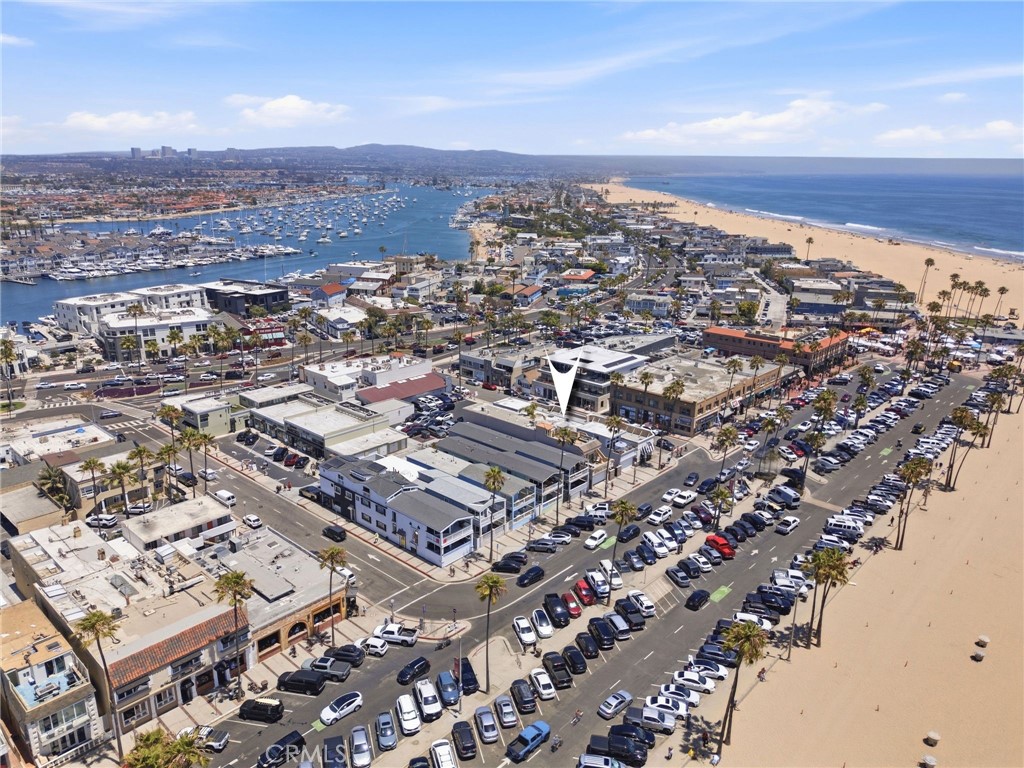2202 W Oceanfront, Newport Beach CA 92663 - photo 26
