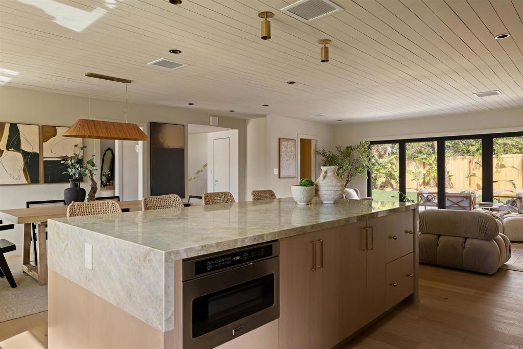 2206 Francisco Dr, Newport Beach CA 92660 - photo 12