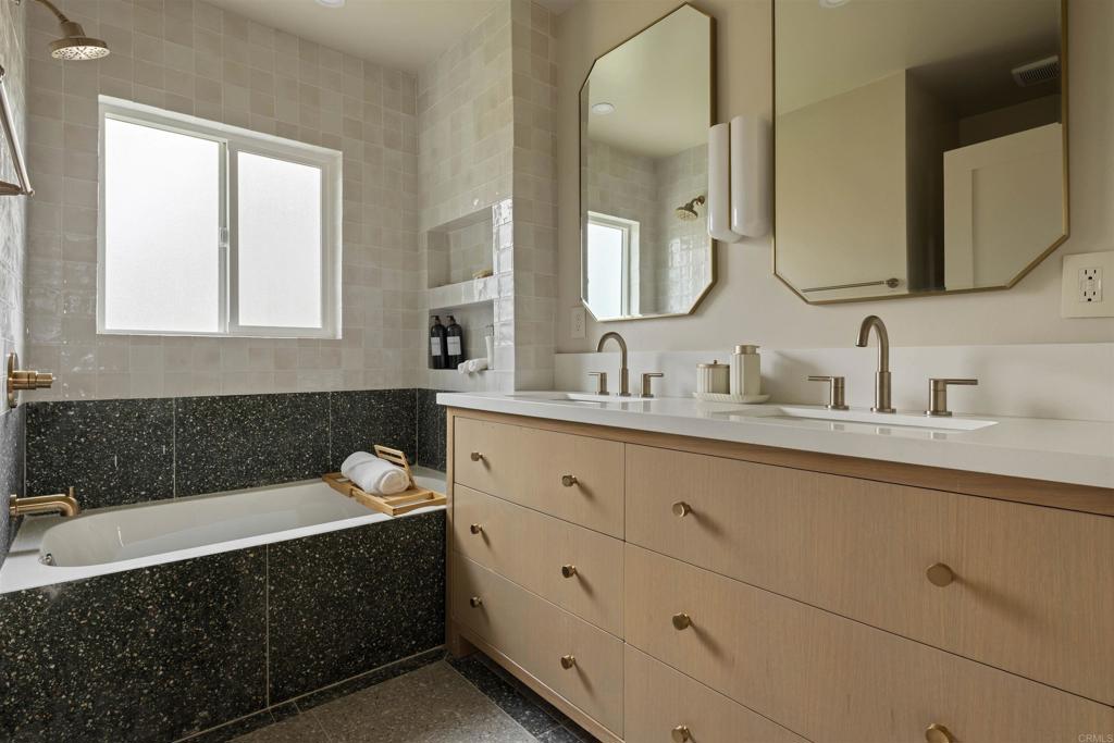 2206 Francisco Dr, Newport Beach CA 92660 - photo 28