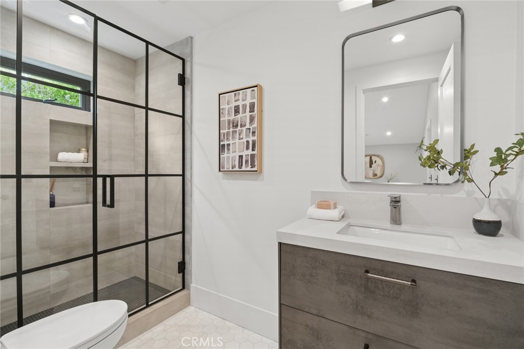2207 Port Harwick, Newport Beach CA 92660 - photo 57