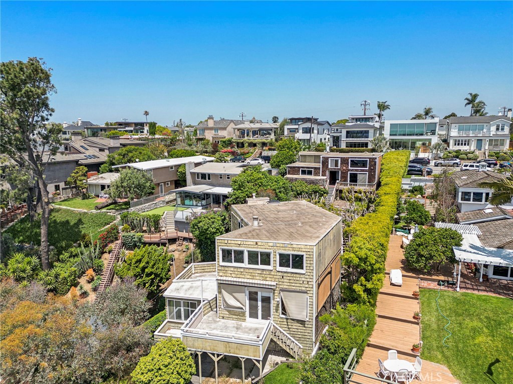 2209 Cliff Drive, Newport Beach CA 92663 - photo 11