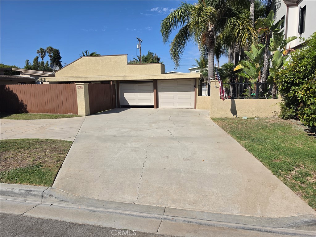 Front - 2212 Laurel, Newport Beach CA 92663 - photo 1