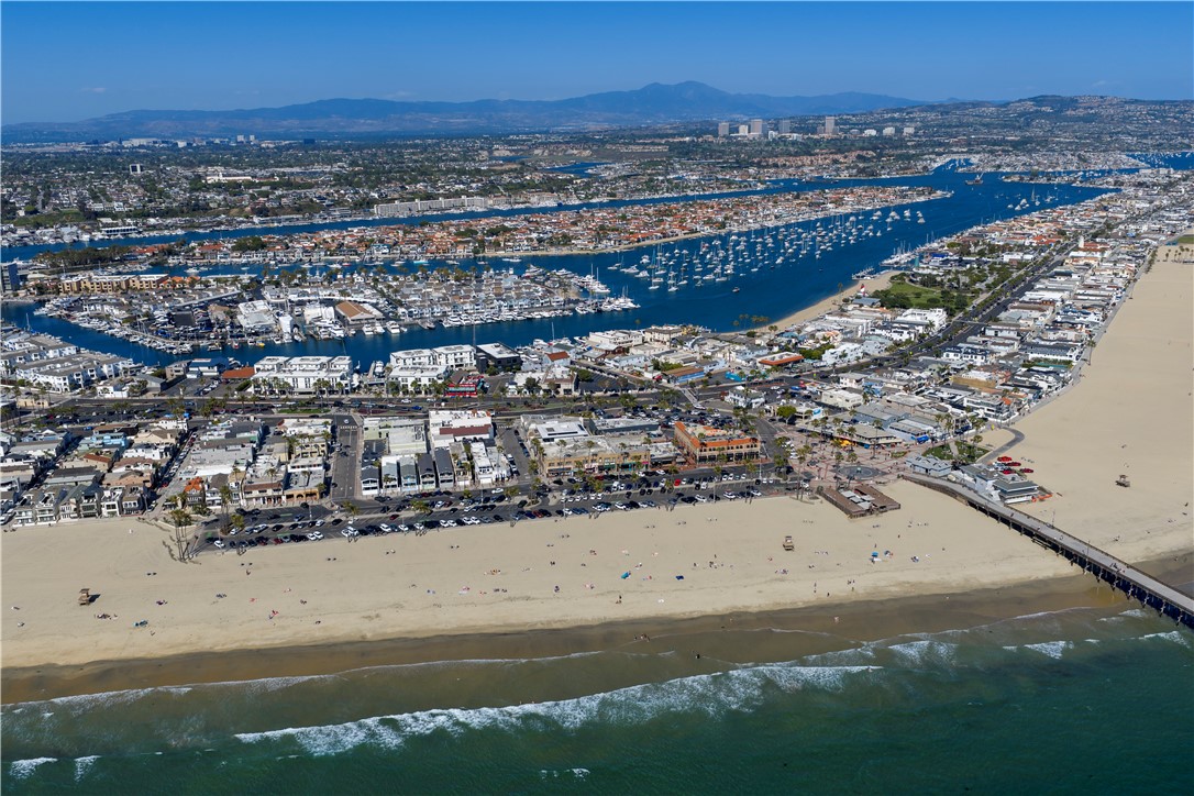 2212 W Oceanfront, Newport Beach CA 92663 - photo 7