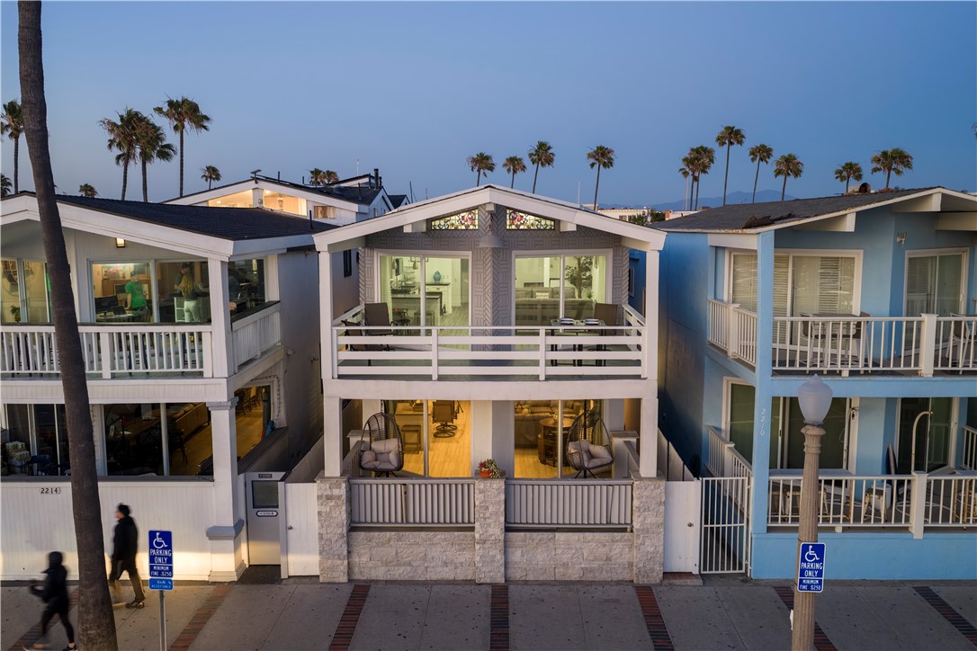 2212 W Oceanfront, Newport Beach CA 92663 - photo 9
