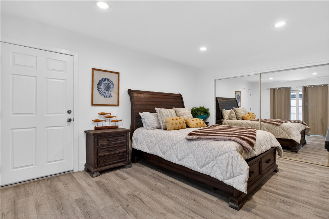 2212 W Oceanfront, Newport Beach CA 92663 - photo 18