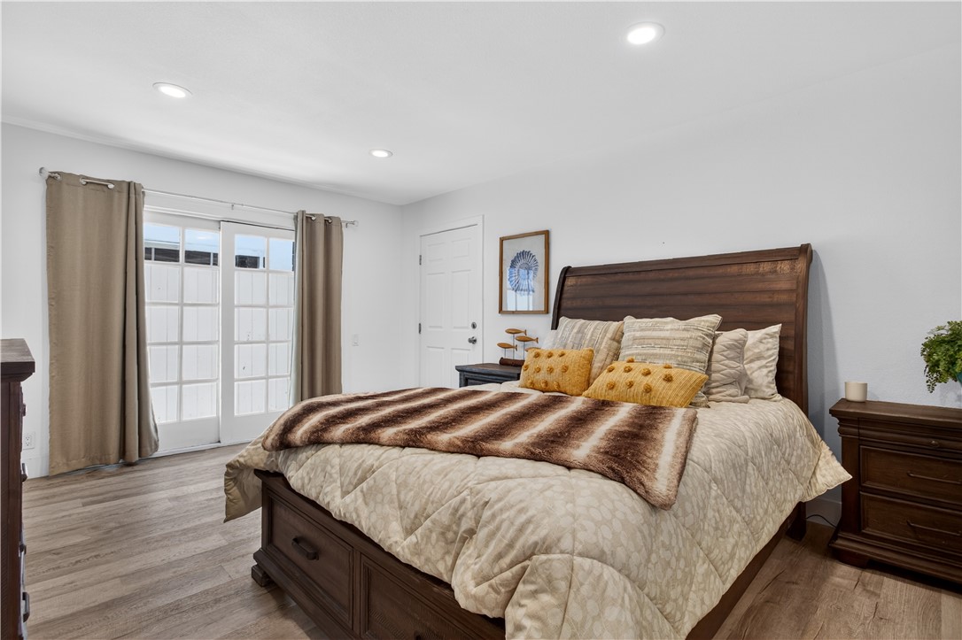 2212 W Oceanfront, Newport Beach CA 92663 - photo 19