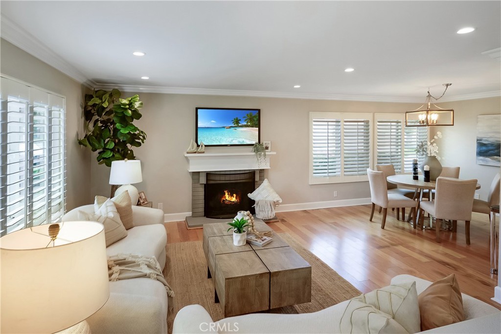 virtually enhanced - 2214 Vista Hogar, Newport Beach CA 92660 - photo 3