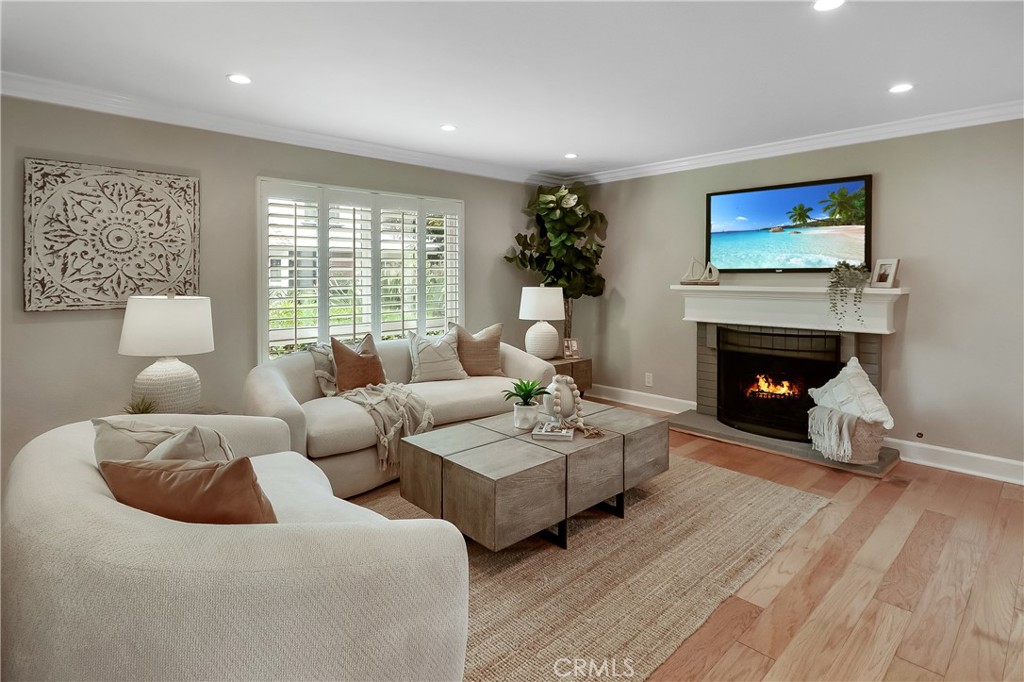 virtually enhanced - 2214 Vista Hogar, Newport Beach CA 92660 - photo 10