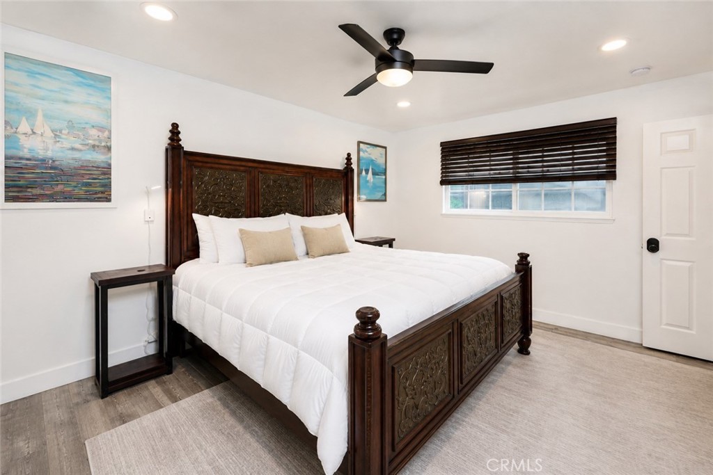 2214 W Oceanfront A, Newport Beach CA 92663 - photo 5