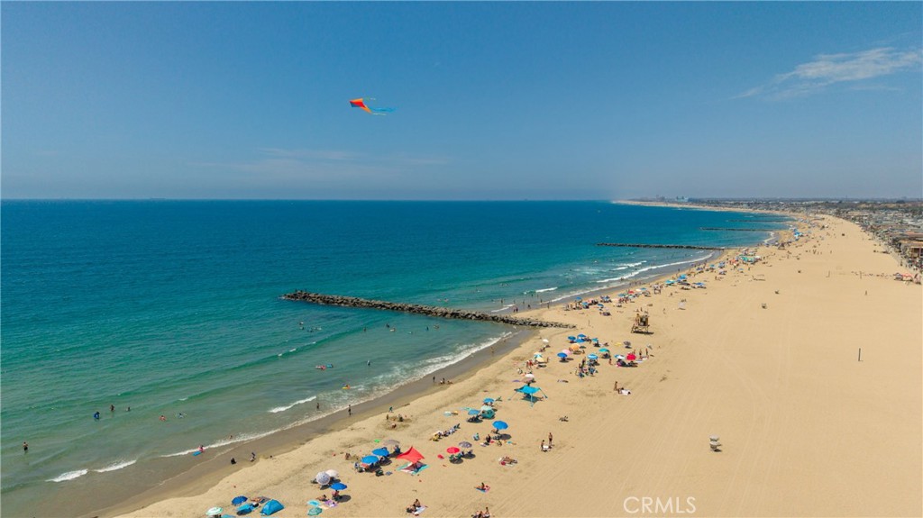 2214 W Oceanfront A, Newport Beach CA 92663 - photo 14