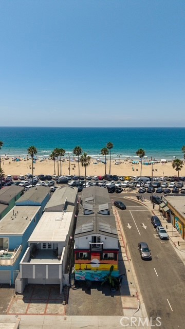 2214 W Oceanfront A, Newport Beach CA 92663 - photo 2