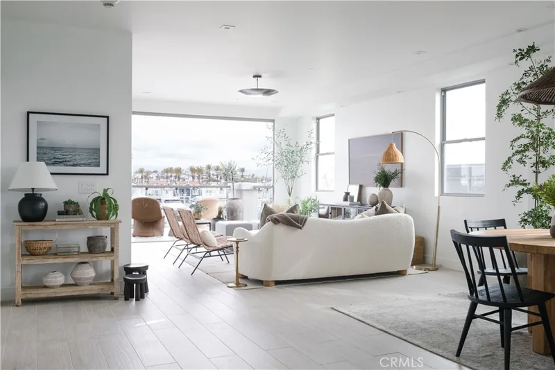 2230 Newport Boulevard 301, Newport Beach