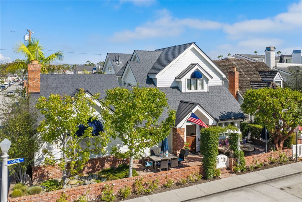 224 Coral, Newport Beach CA 92662 - photo 2