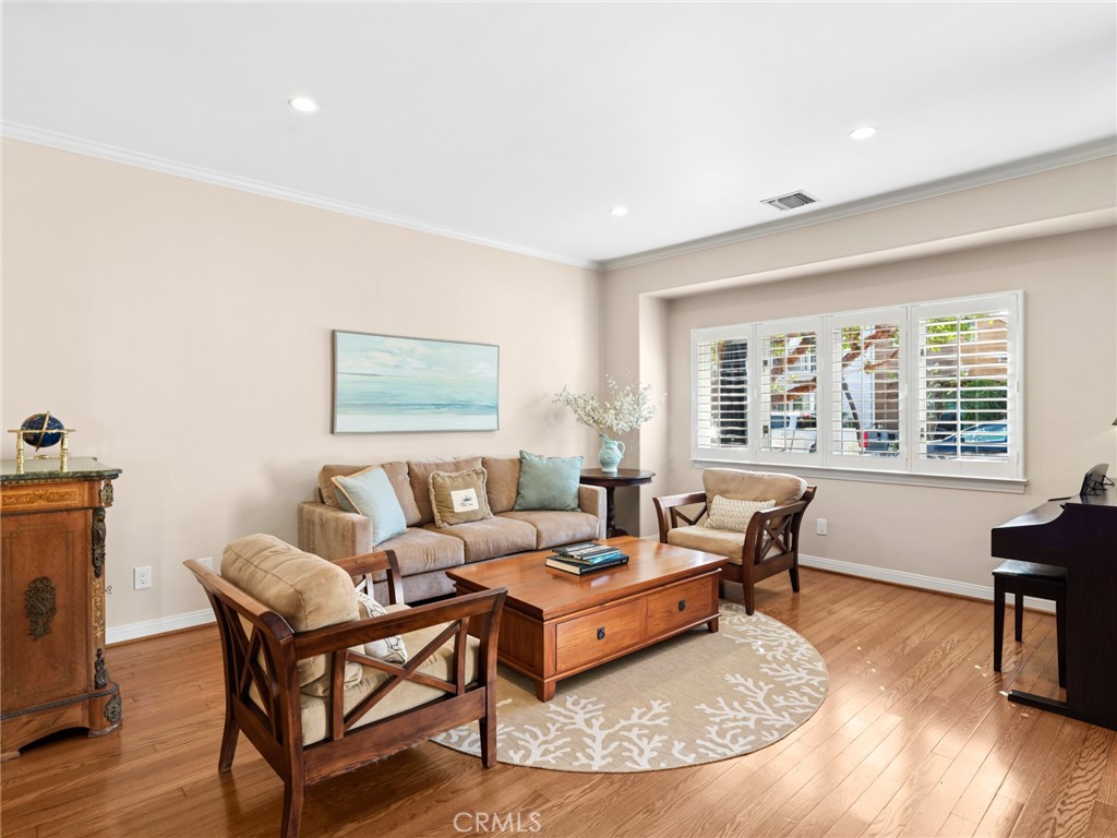 224 Coral, Newport Beach CA 92662 - photo 8