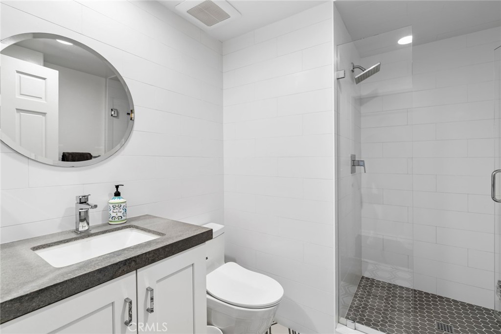 224 Coral, Newport Beach CA 92662 - photo 29