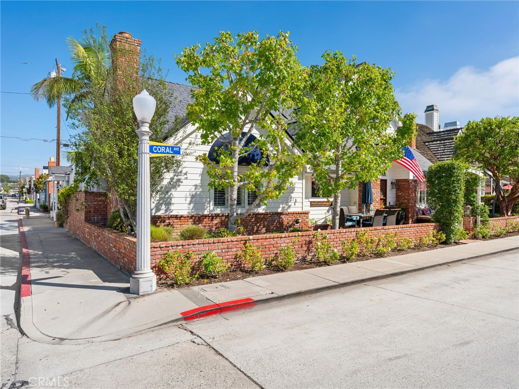 224 Coral, Newport Beach CA 92662 - photo 37