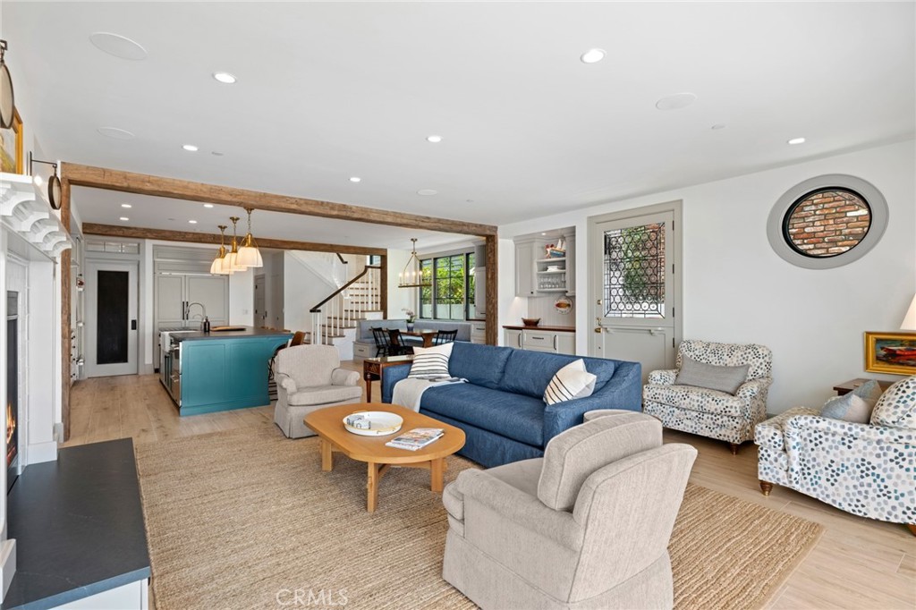 225 E Bay Front, Newport Beach CA 92662 - photo 10