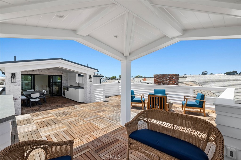 225 E Bay Front, Newport Beach CA 92662 - photo 26