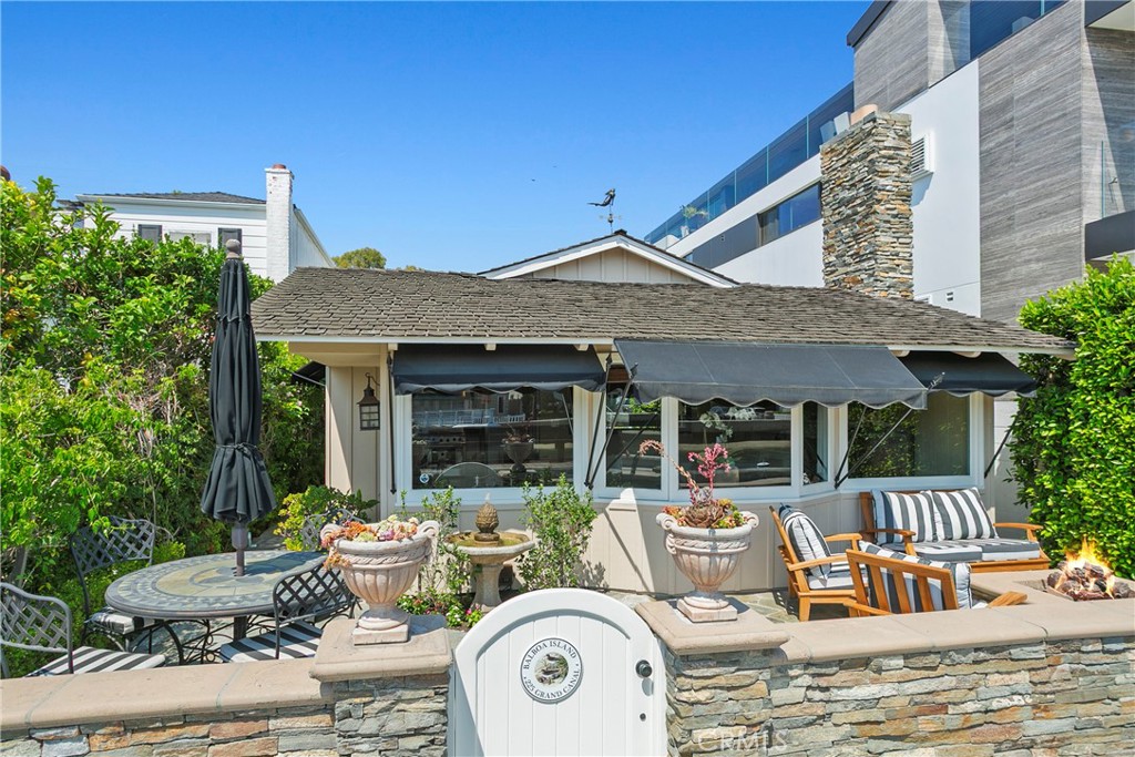 225 GRAND CANAL, Newport Beach CA 92662 - photo 1