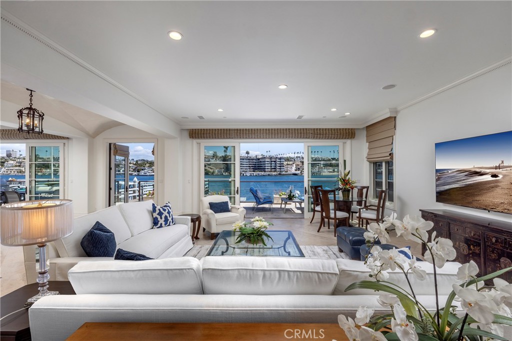 2258 Channel Road, Newport Beach CA 92661 - photo 8