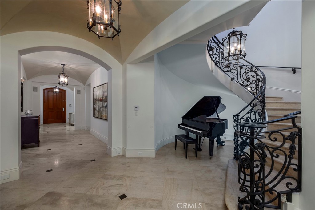 2258 Channel Road, Newport Beach CA 92661 - photo 24