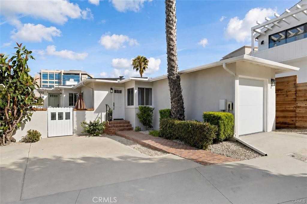 226 La Jolla, Newport Beach CA 92663 - photo 3