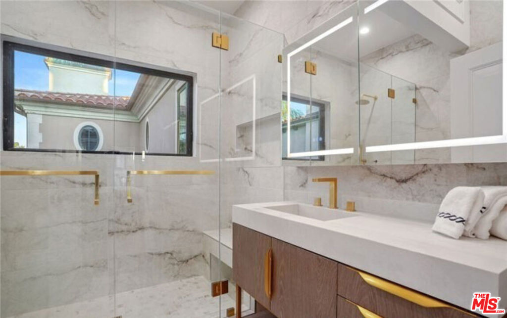 2266 Channel Road, Newport Beach CA 92661 - photo 22