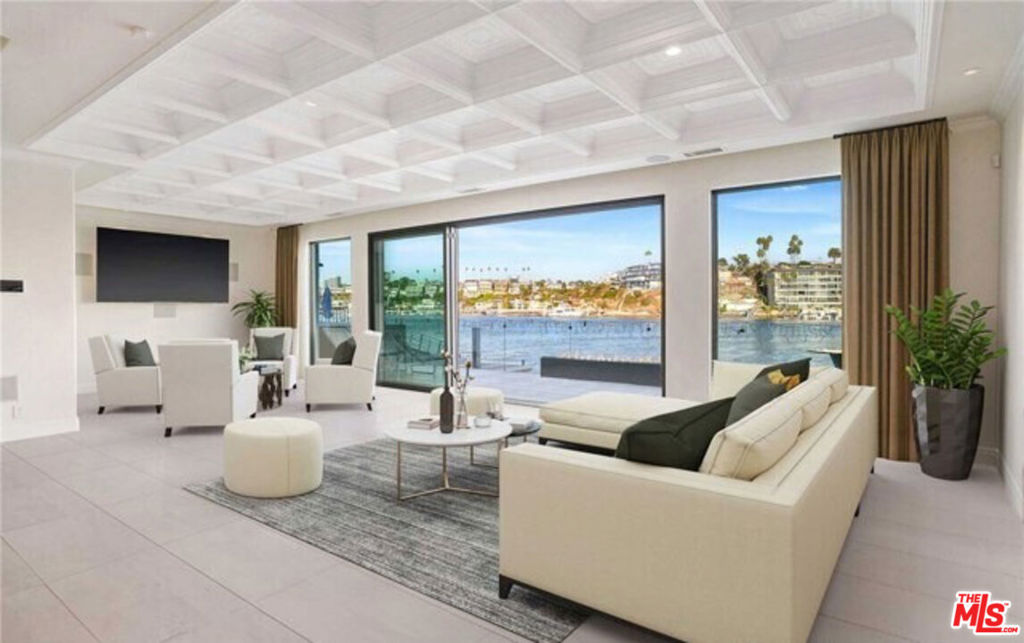2266 Channel Road, Newport Beach CA 92661 - photo 28
