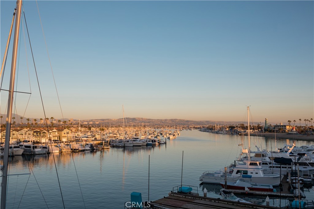 2230 Newport Blvd Unit 301 - 2280 Newport Boulevard 203, Newport Beach CA 92663 - photo 12