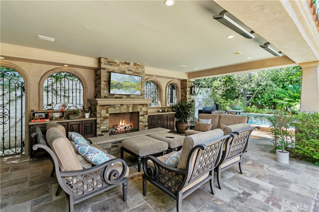 23 Boardwalk, Newport Beach CA 92660 - photo 3
