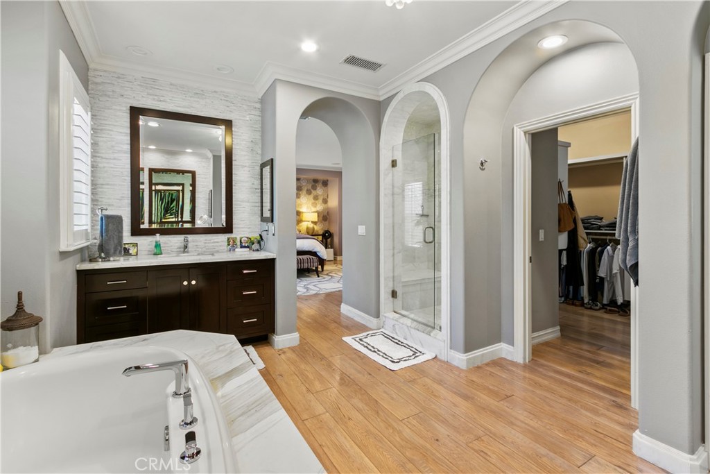 23 Boardwalk, Newport Beach CA 92660 - photo 32